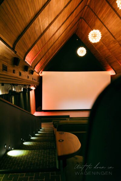 Grote filmzaal Visum Mundi Wageningen